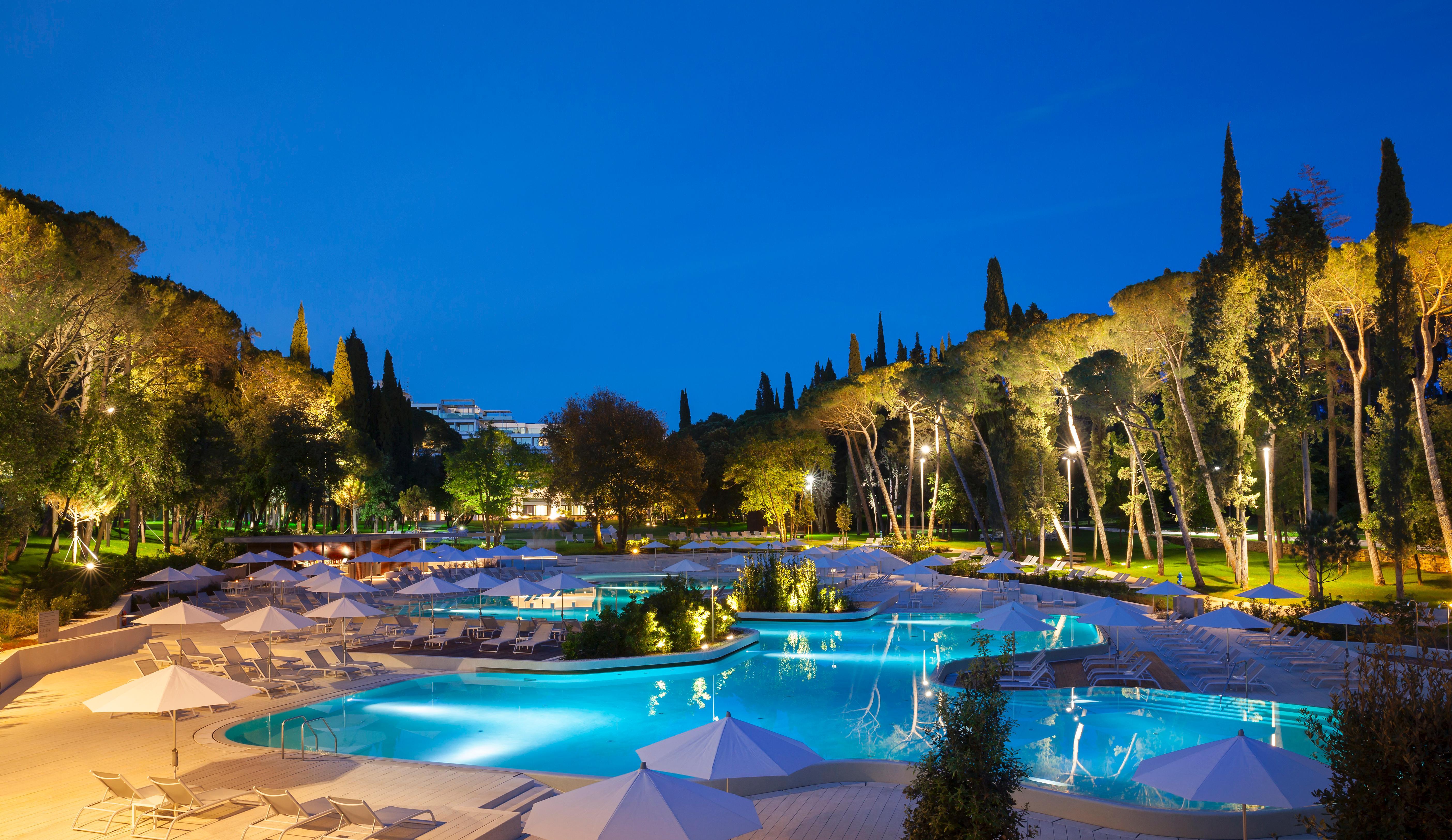 Hotel Eden 4*